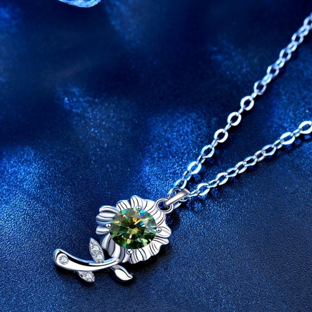 Certified 1/2ct. t.w. Diamond Green Moissanite Sunflower Necklace NEW - Picture 3 of 8